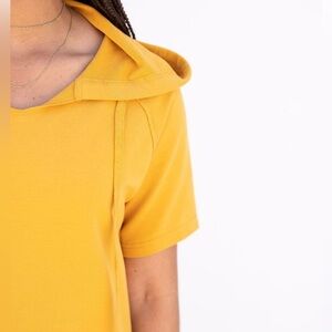 EVY’S TREE NWT‎ The Juniper Hooded Sweatshirt Dress Mustard XS